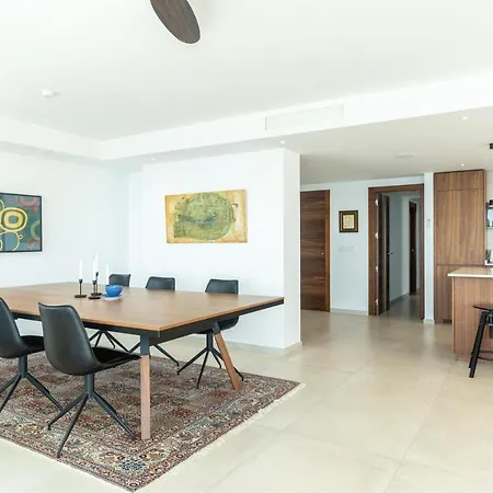 Great First Line Amazing Terrace Apartment