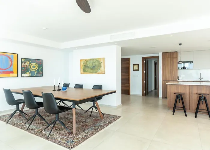 Great First Line Amazing Terrace Apartamento