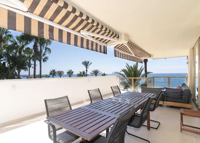 Great First Line Amazing Terrace Apartmán